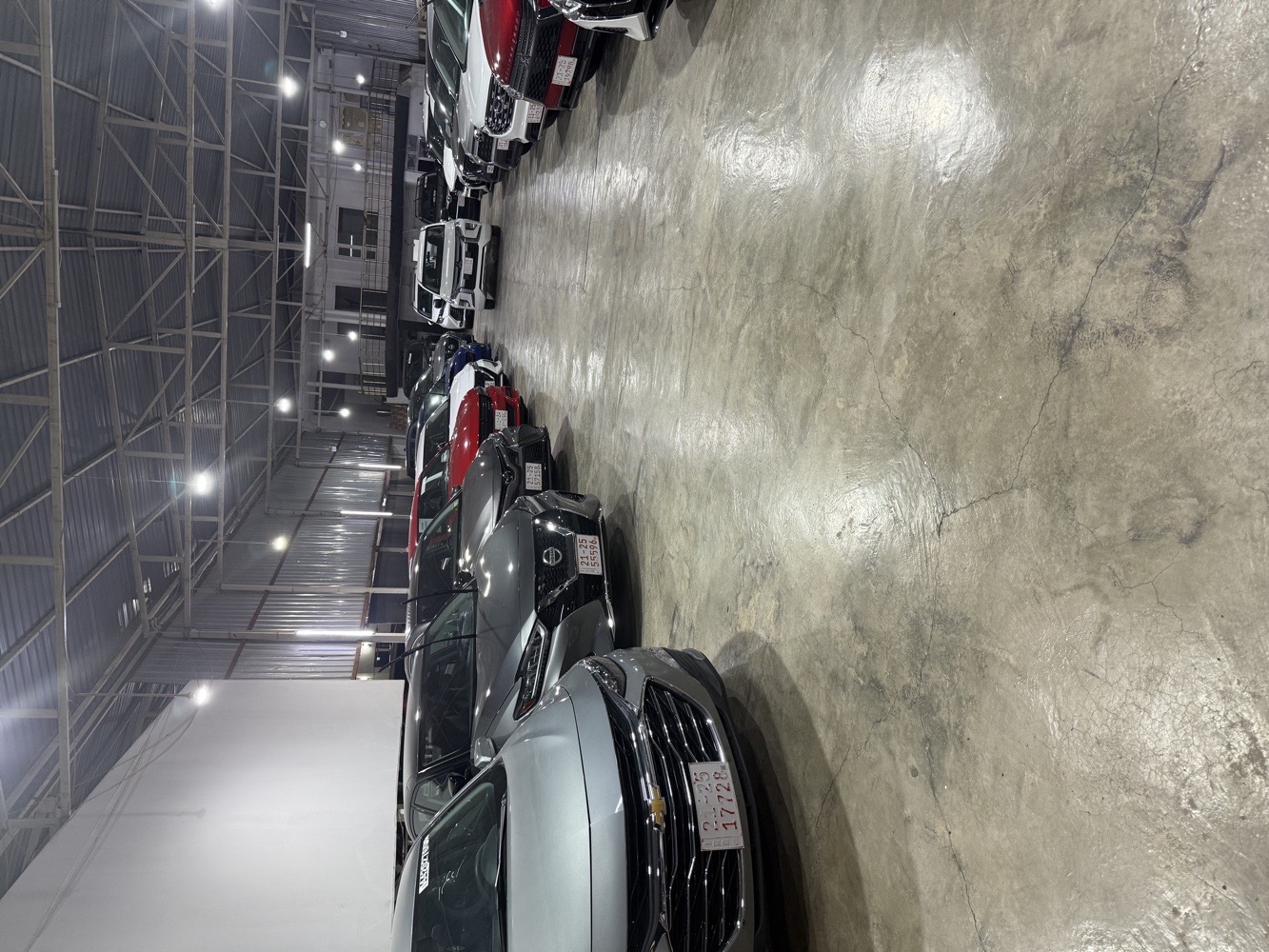 showroom-image